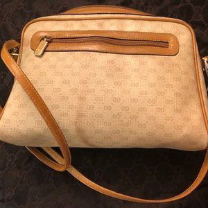Gucci Vintage Bree Crossbody Bag